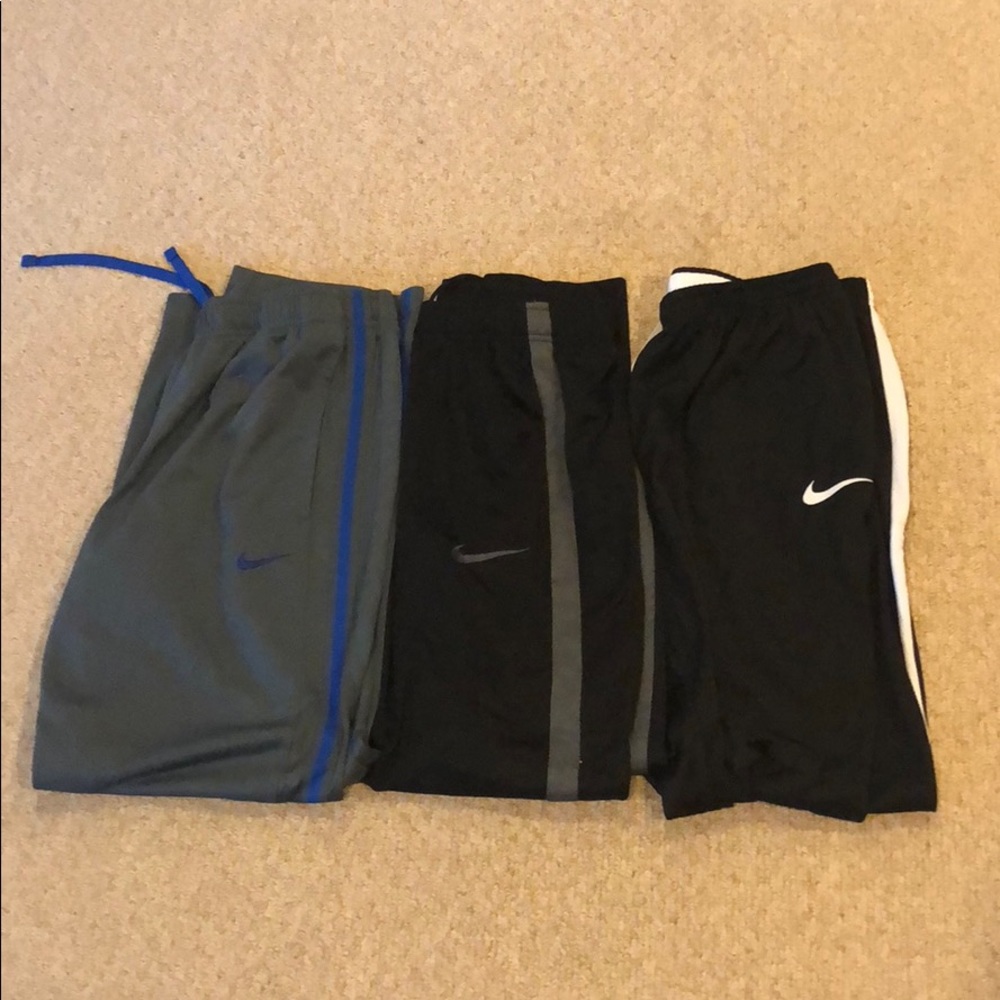 Nike pants bundle